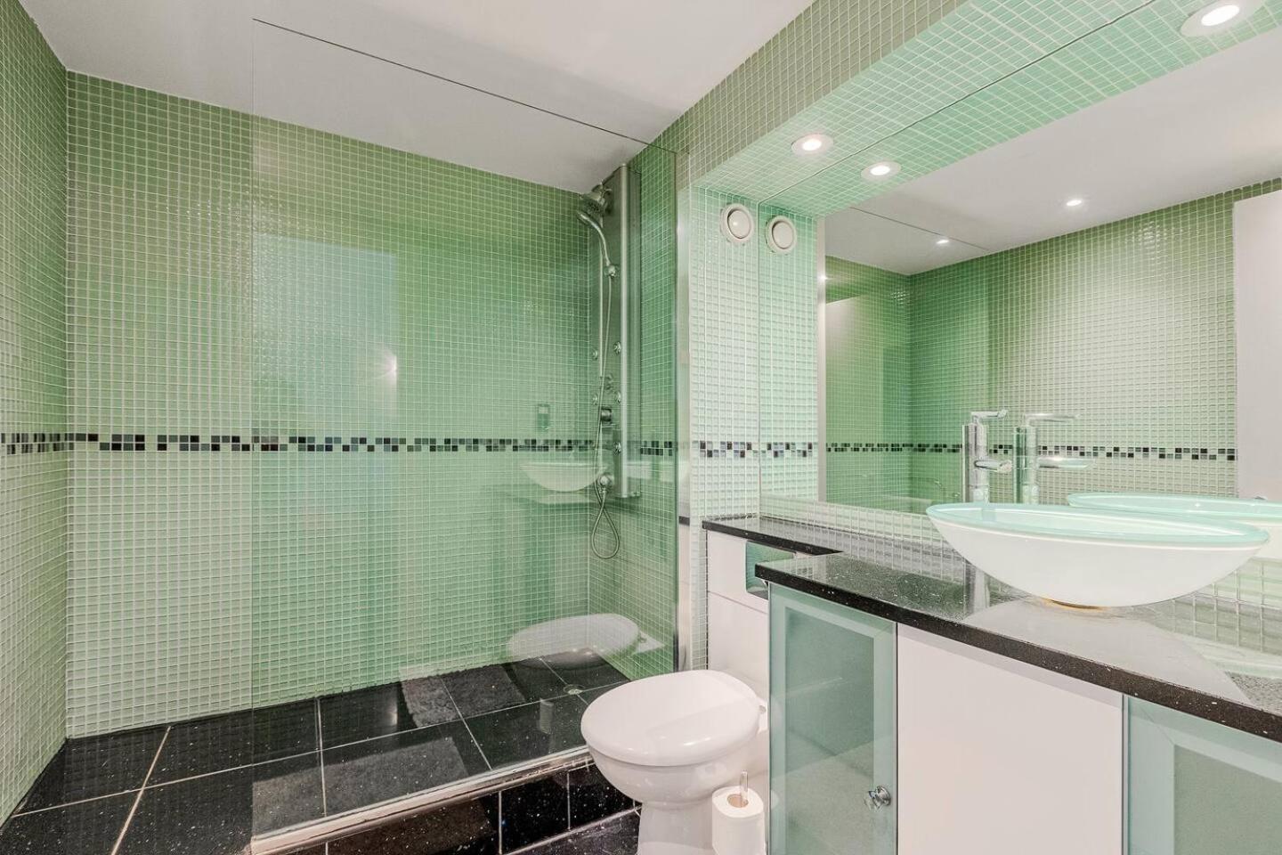 London Canary Wharf Riverside Penthouse Apartment Bagian luar foto