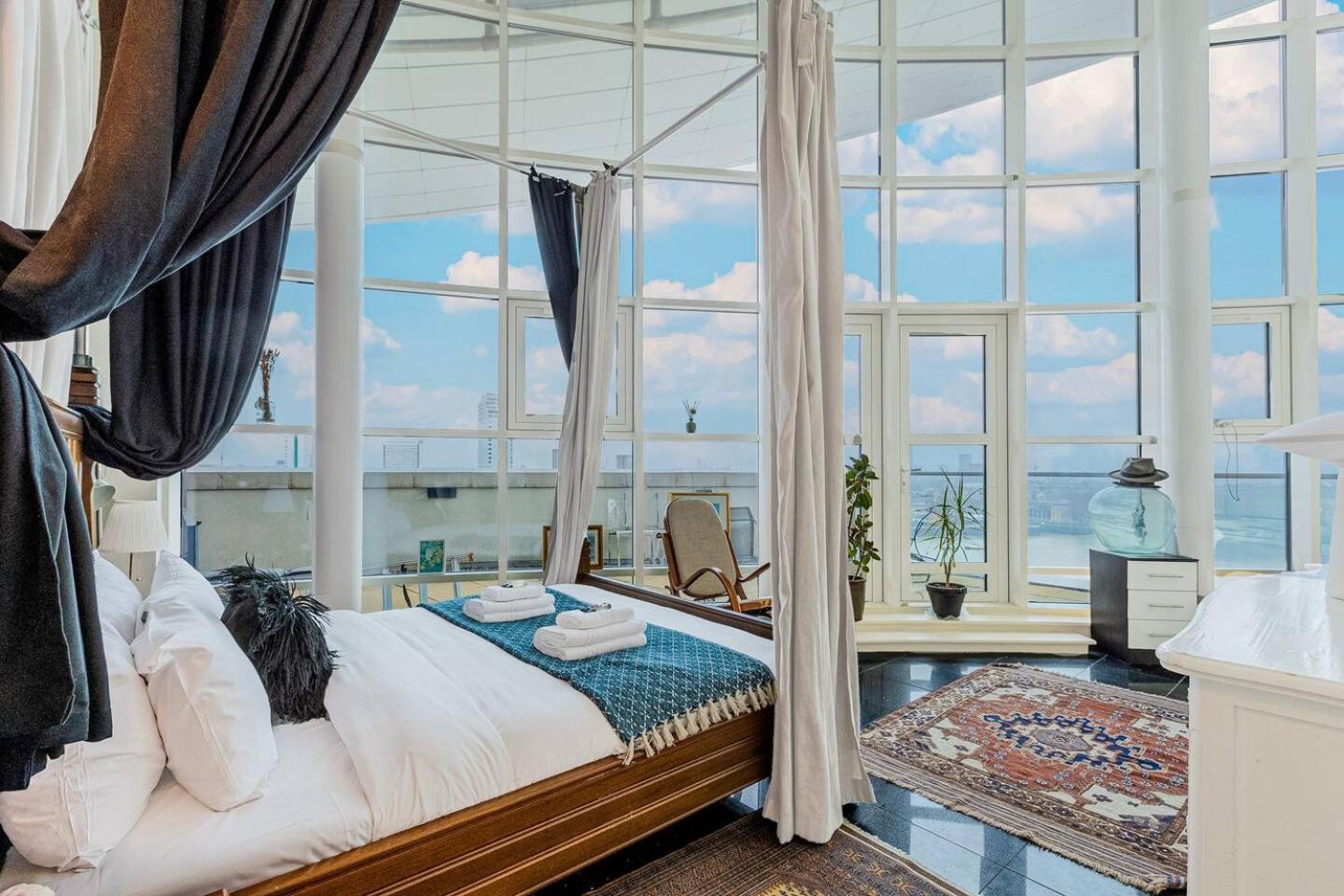 London Canary Wharf Riverside Penthouse Apartment Bagian luar foto