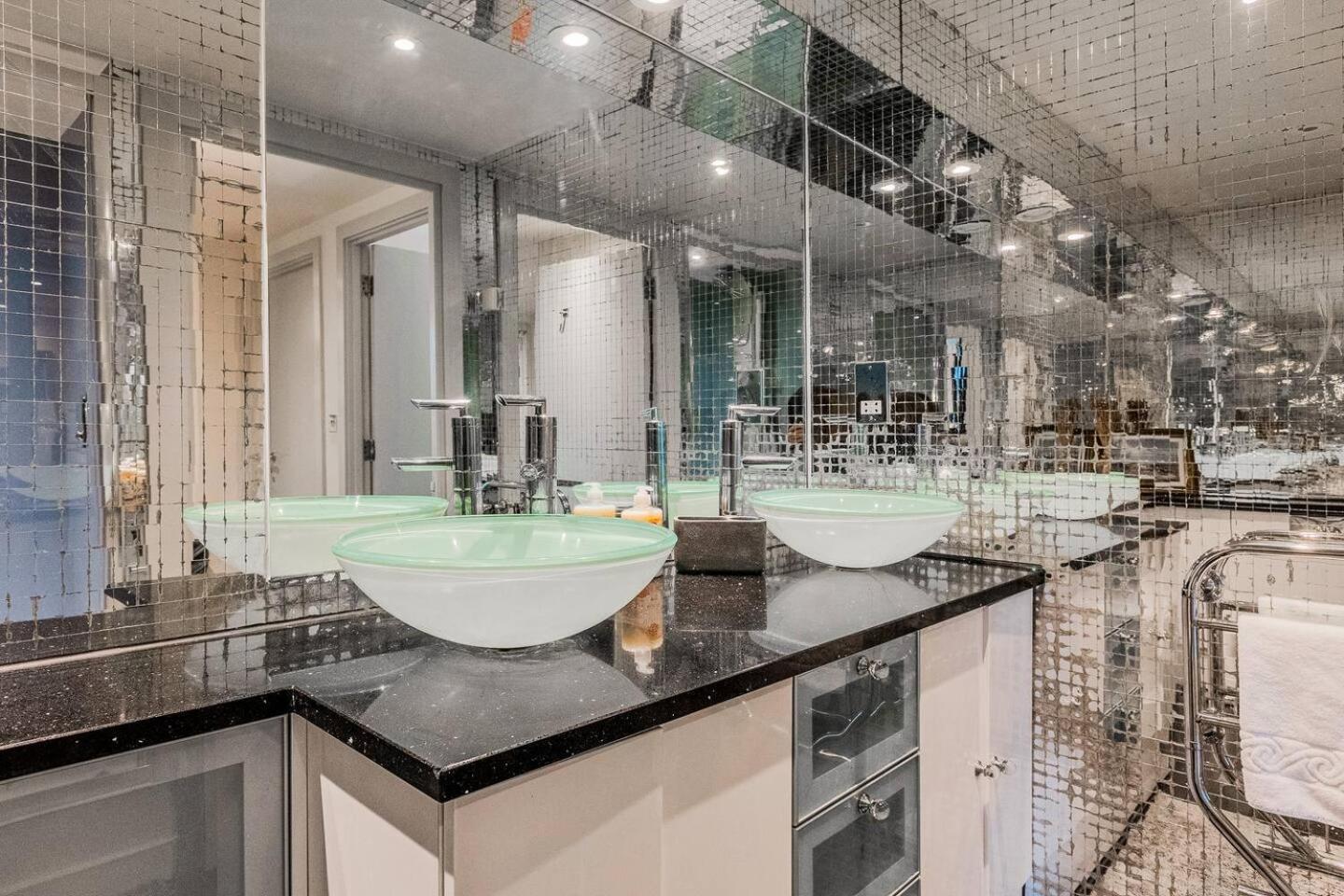 London Canary Wharf Riverside Penthouse Apartment Bagian luar foto